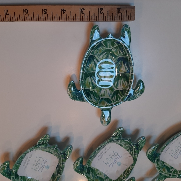 Sigrid Olsen Turtles Melamine Condiment Dishes (SET OF 4) - Picture 7 of 15